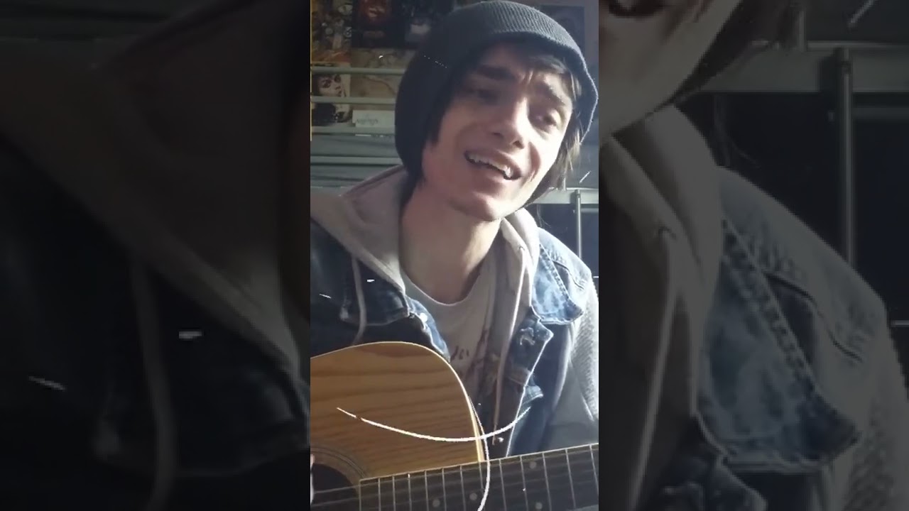 Guarda Karma Police by Radiohead Acoustic Cover #shorts su YouTube Guarda Karma Police by Radiohead Acoustic Cover #shorts su YouTube
