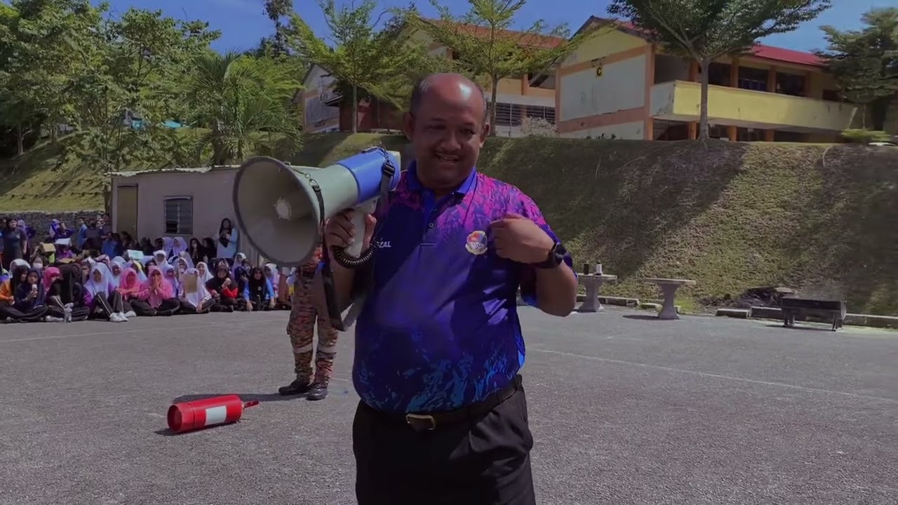 Latihan Kebakaran SMK Mambau 2025