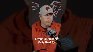 Arthur Smith at his Salty Best... sometimes the answer's really simple #Falcons Resimi