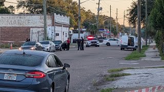 Burglary suspect dies after homeowner shoots him multiple times in Brentwood: JSO