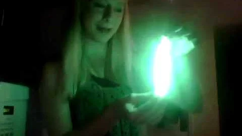 Cool Glow Stick Experiment by Matt and Lindsay