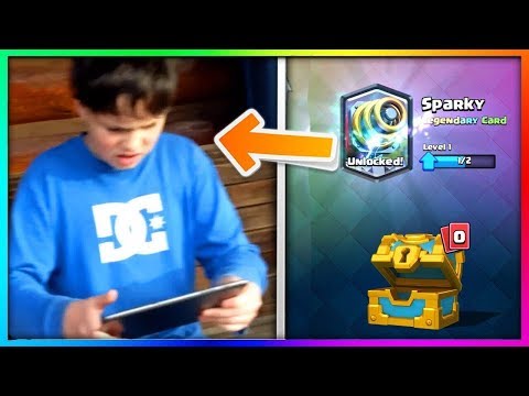 Clash Royale Top 4  - იუთუბერი რომელიც იბნევა ლეჯენდარის ამოსვლის დროს