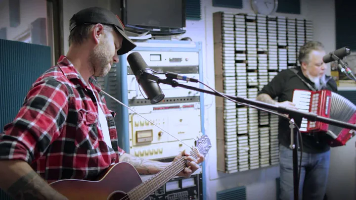 Lucero - Texas & Tennessee