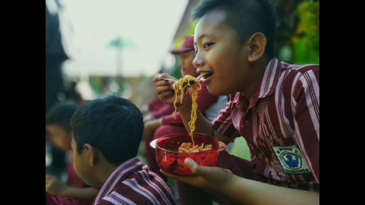 SEHARI BELAJAR DILUAR KELAS SD NEGERI 39 KENDARI