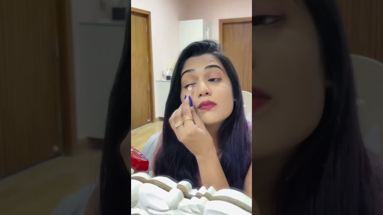 Kids makeup challenge 💁🏻&zwj;♀️😬 #makeupchallenge #kidsmakeup #gimaashi #shorts #ytshorts