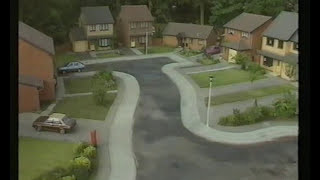 Brookside - Opening titles 1988