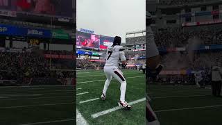 Stroud warming up in Foxborough 🤘