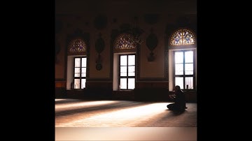 (فَأَمَّا مَنْ ثَقُلَتْ مَوَازِينُهُ  فَهُوَ فِي عِيشَةٍ رَاضِيَةٍ) تلاوة لسورة القارعة تريح القلب