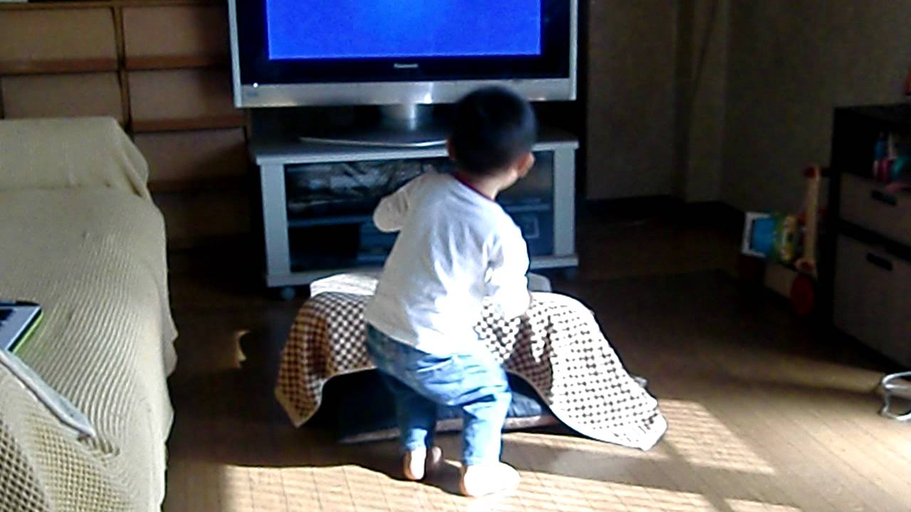 モンスターズ インク のエンドロールで踊る孫 Youtube モンスターズ インク のエンドロールで踊る孫 Youtube