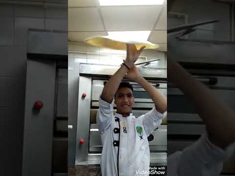 شيف بيتزا ايطالي