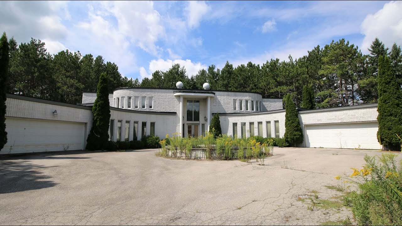 exploring abandoned drug dealers grow op mansion youtube where to find houses for sale by owner