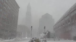 Rare Thundersnow Strikes As Mive Blizzard Intensifies