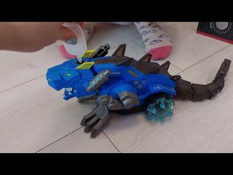 Интерактивная игрушка Rong Xian Yi Динозавр со световыми и звуковыми эффектами (ZR135-2) (6910010713521)
