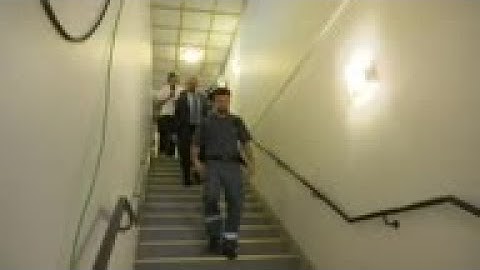 Relatives, lawyers arrive at court for rapper trial
