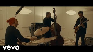 Julian Lage - Fairbanks (Official Video)