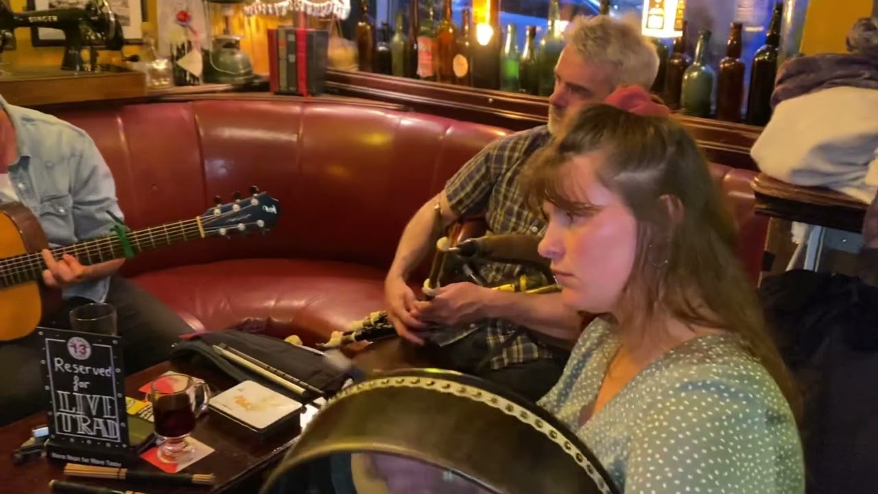 Irish Local Sessions in Galway 4