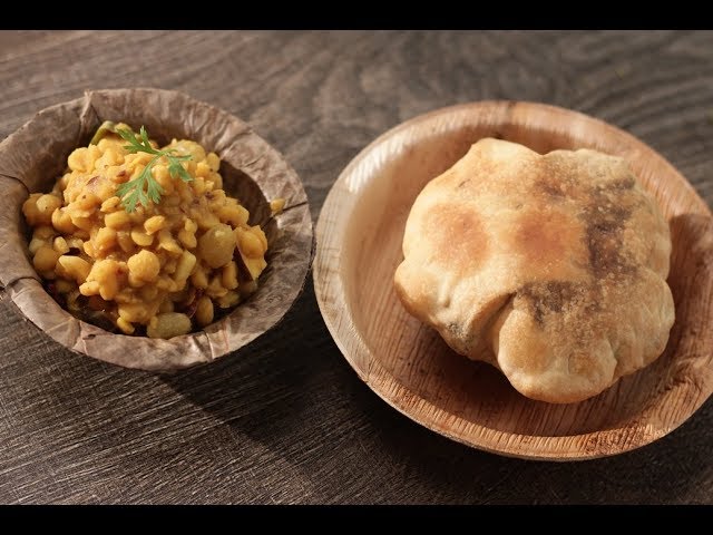 Baked Koraishutir Kochuri With Cholar Dal