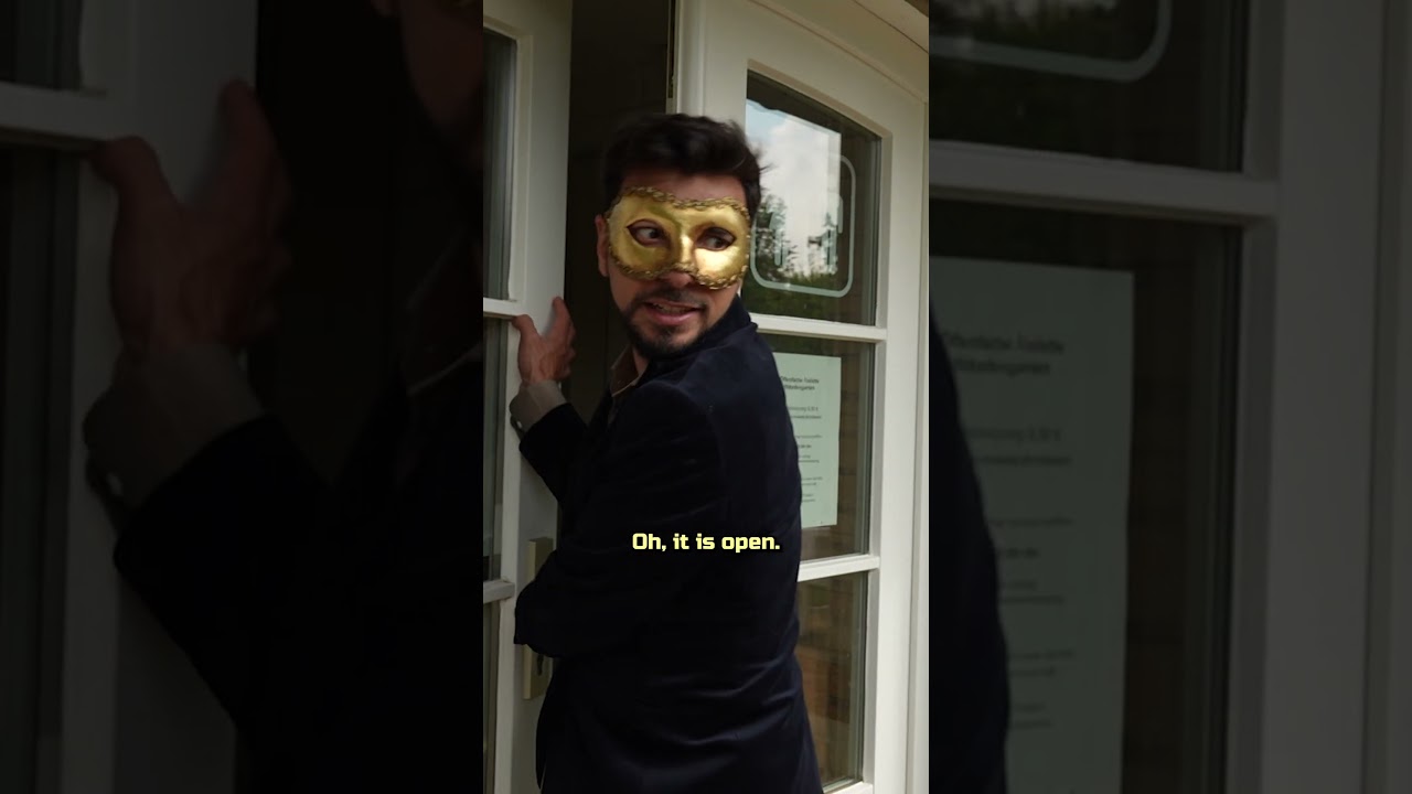 People from Berlin exploring Potsdam 😳🌟❣️