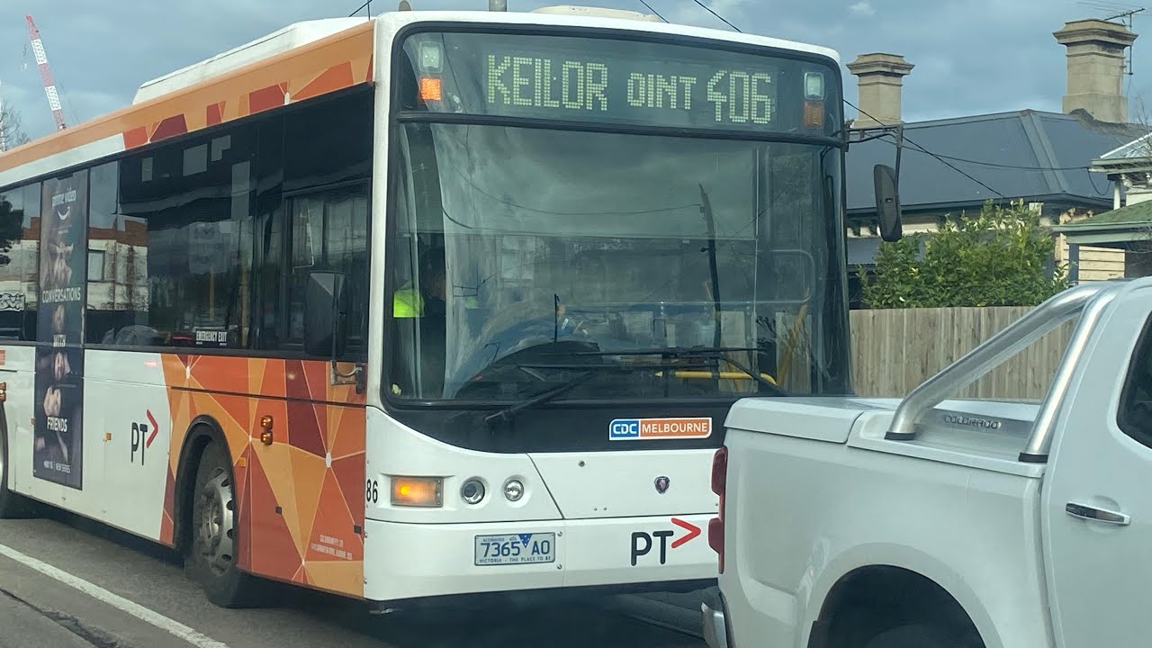 CDC Melbourne (Sunshine) Scania K230UB Volgren CR228L #86