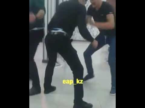 Жетілген порно жеке бейне Орк порно адамдармен