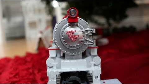 My First Lionel Trains O Scale Christmas Layout 2019 Part 2