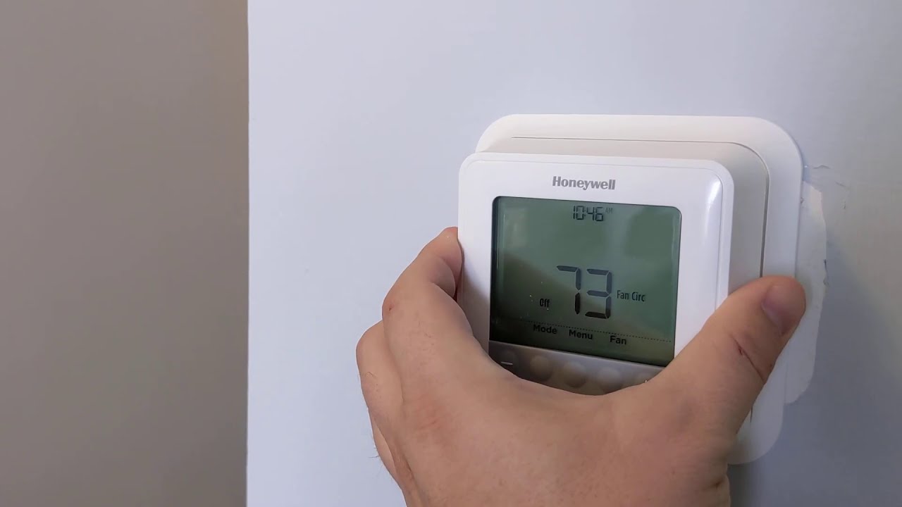HONEYWELL THERMOSTAT PRO SERIES WALL - YouTube