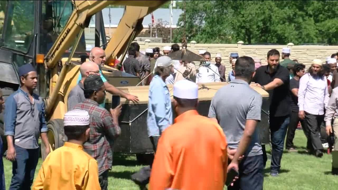 All three victims swept away into Milwaukee drainage ditch laid to rest ...