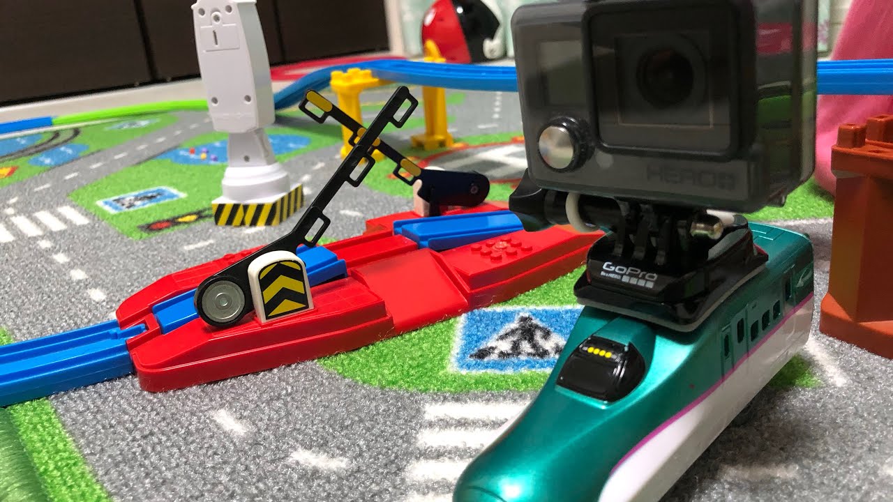 【プラレール】にカメラつけてみた☆ #gopro #プラレール - YouTube