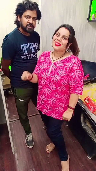 Chanda su pyaari Surat #love #song #music #singer #funny #cutecomedy