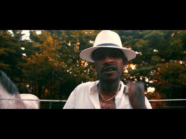 Guarda Cuban Bling ft Negro Corleone - DROGA (Videoclip Oficial) Shot by Fractal su YouTube Guarda Cuban Bling ft Negro Corleone - DROGA (Videoclip Oficial) Shot by Fractal su YouTube