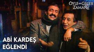 Ali Ve Kemal Bekarlığa Veda Eğlencesinde Öyle Bir Geçer Zaman Ki