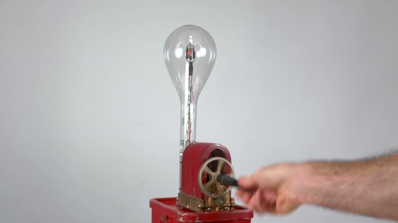 Useless Tool 5 in motion