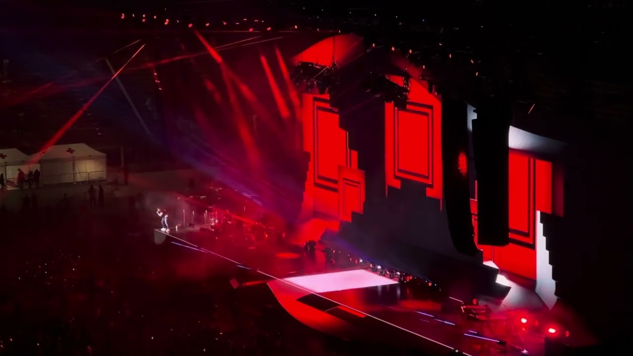 Rosso Relativo - Tiziano Ferro live San Siro 2023
