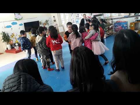 Video Xây dựng trường lớp hạnh phúc: HĐ Trò chuyện sáng - YouTube