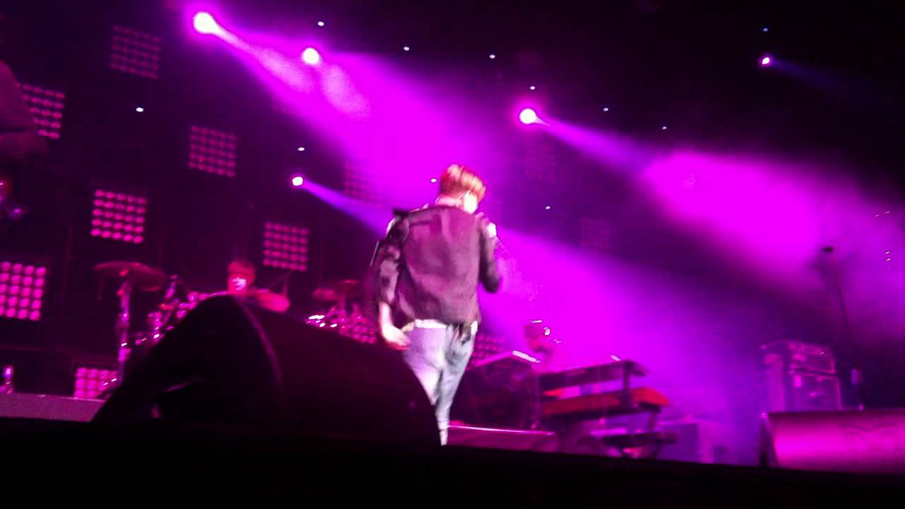 Kaiser Chiefs - Put me on the Cover of Your Magazine (Parva Cover) Moscow