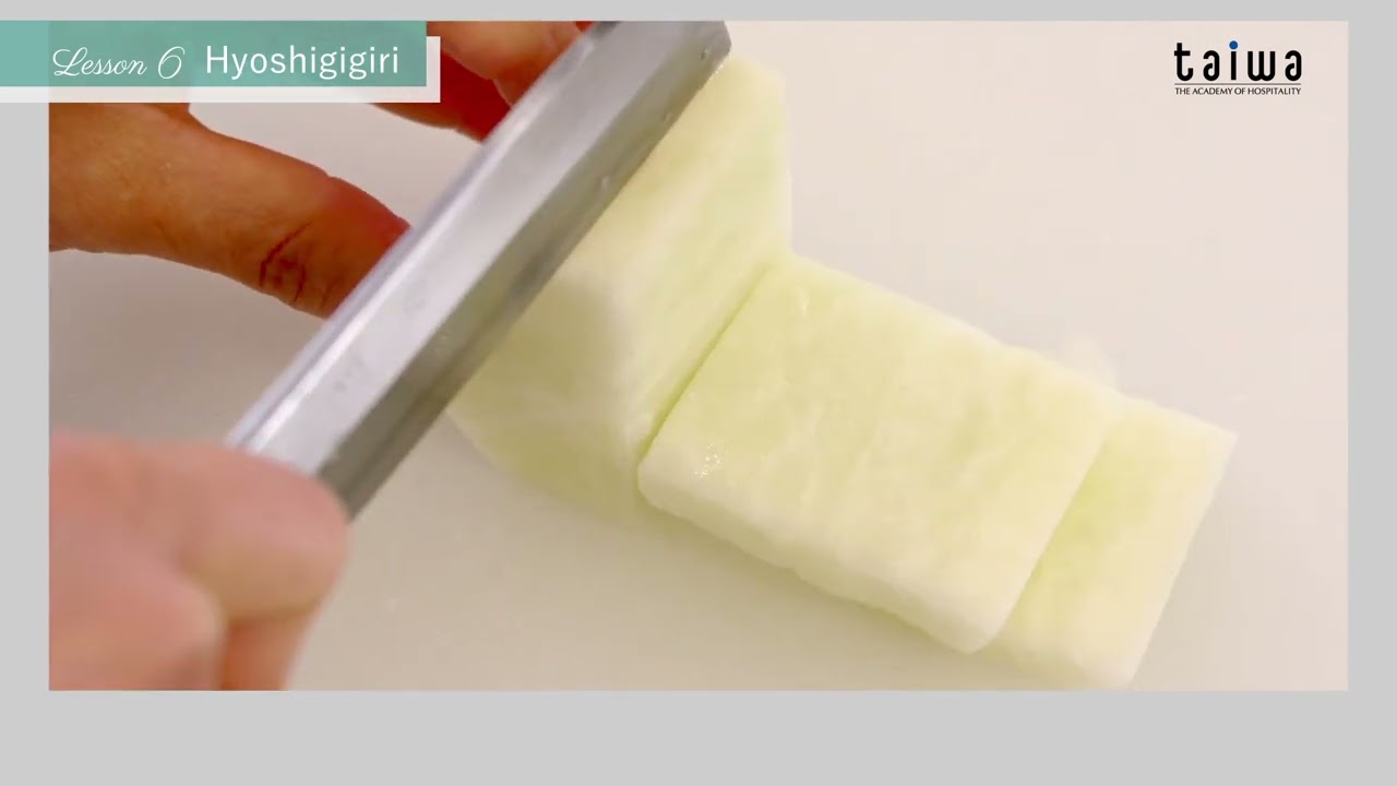 Basic Japanese Knife Skills: Essential Vegetable Cutting Techniques | Kyoto Culinary Art College