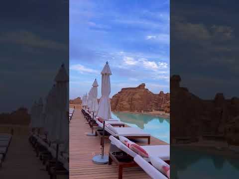 تخيل لاونج كوفي ومطعم بين الجبال وبوسط الصحراء هنا المتعه في العلا