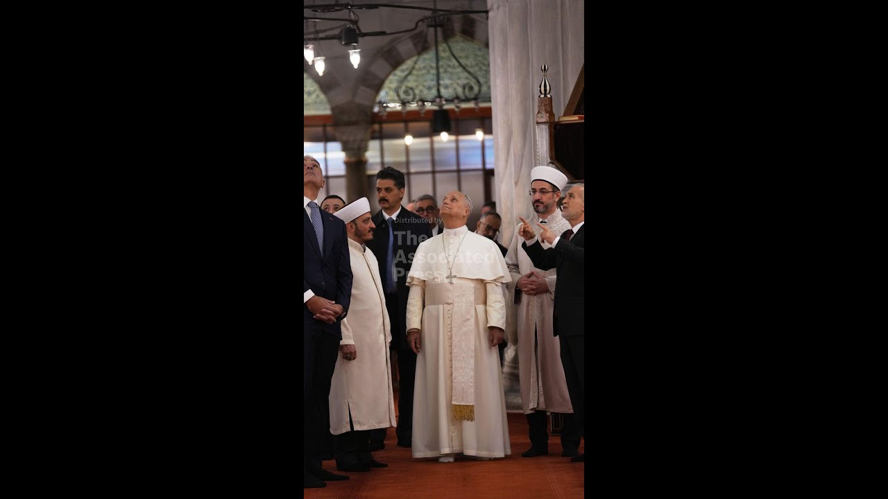 Behind the scenes with AP at Pope Leo’s visit to Instanbul’s Blue Mosque