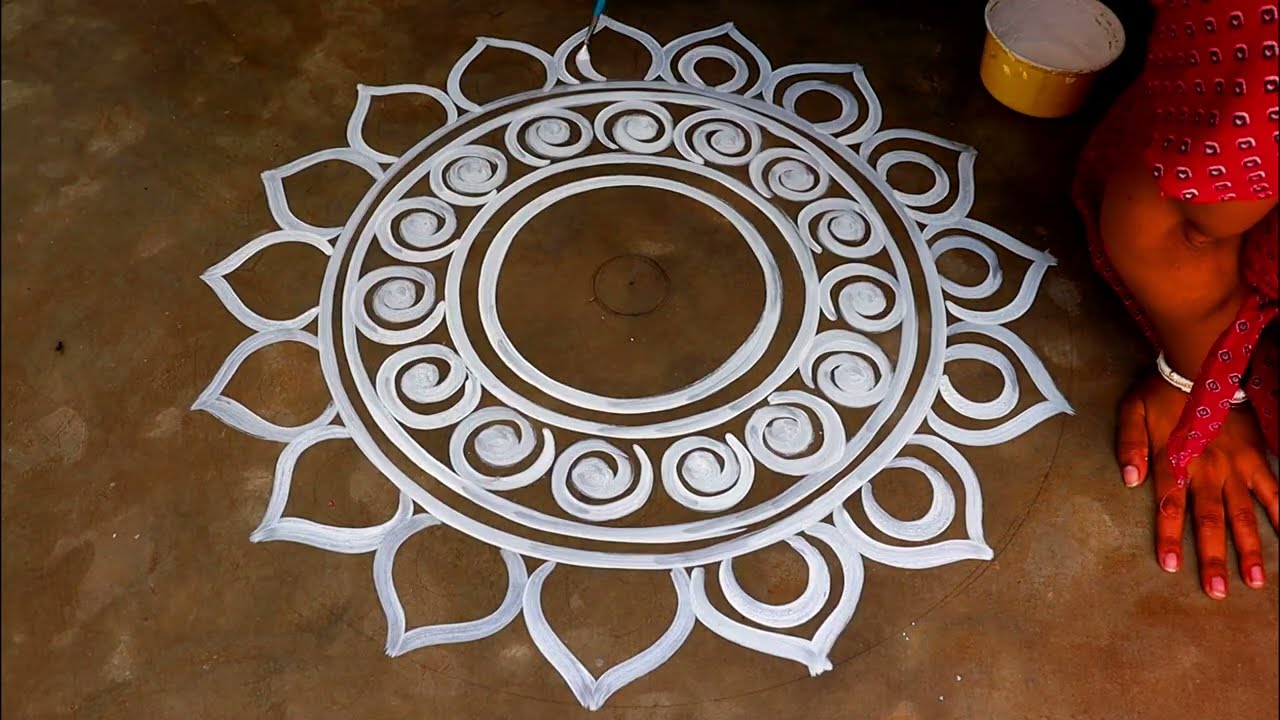 New Year Special Round Alpona Design/ Simple Jhoti Chita Design / Sankrinte Special Floor Alpona