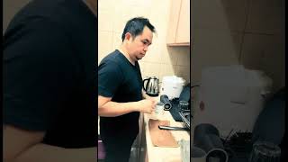 Nagbaha sa kusina nmin 😩😩😩