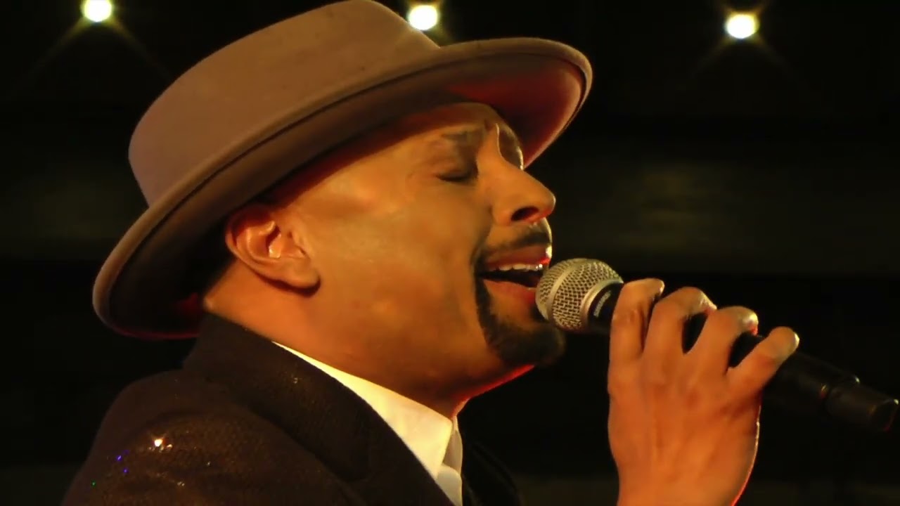 Rhythm and Soul and Ray! The Soulful Legend Michael Washington performer