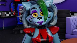 Spying On Roxanne Wolf