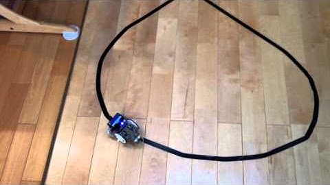 A Line Tracer using mbed - "hello,world." of robotics