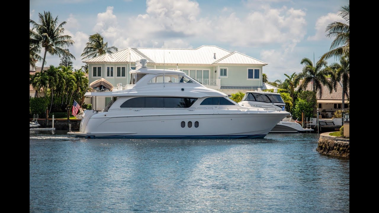 2013 Hatteras 72 Motor Yacht TAZ - For Sale with HMY Yachts
