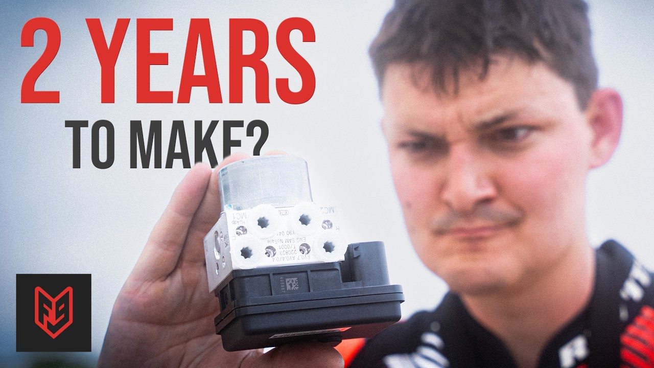 Деталь мотоцикла, на изготовление которой уходит два года