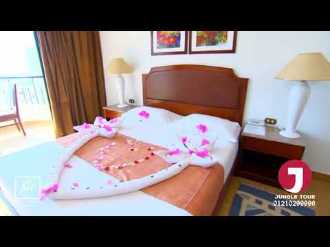 فندق مارلين اين ازور في قلب الممشي السياحي وشط رملي تحففة خدمة ممتازه واكل جيد جدا وكل مجموعة ازور