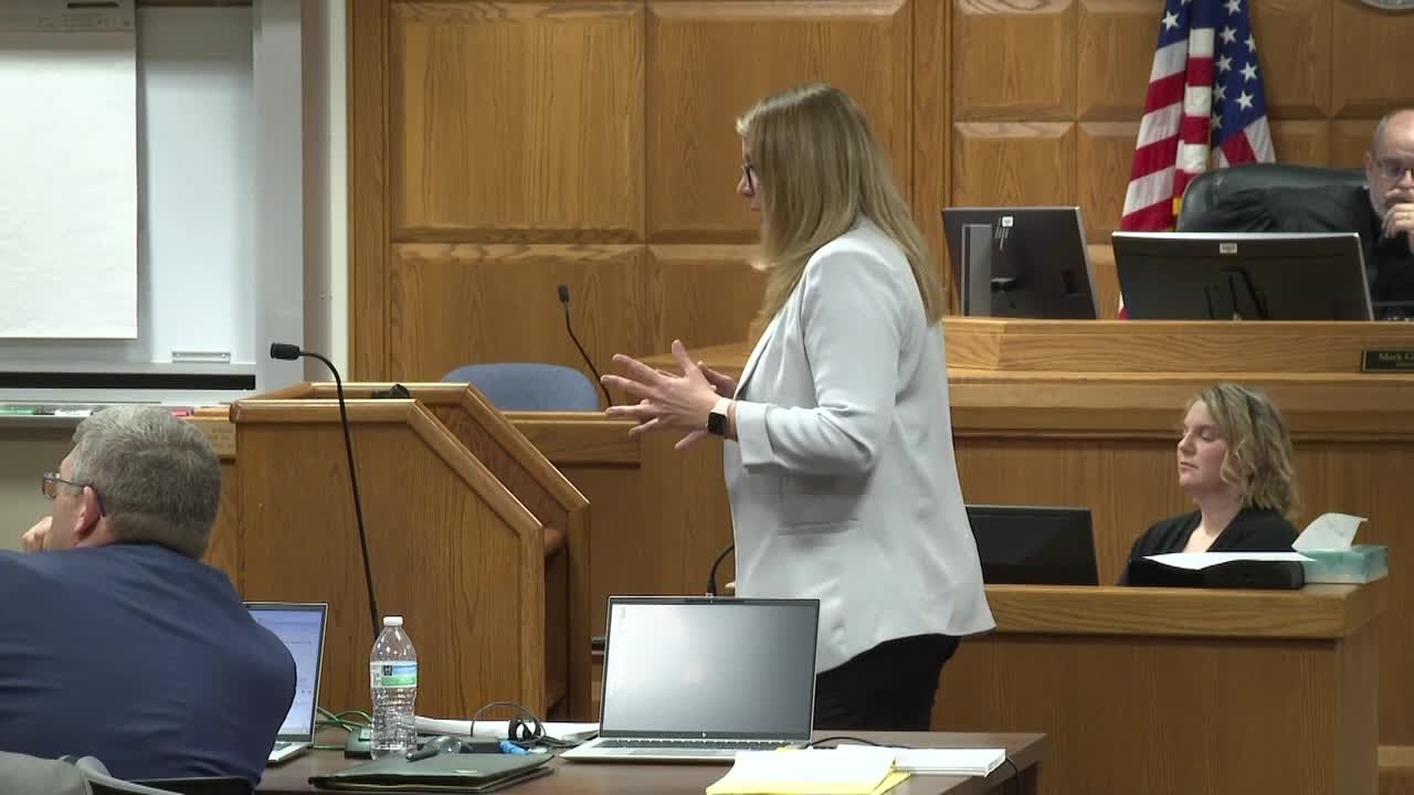 Opening statements made in Grand Chute cold case homicide trial - YouTube