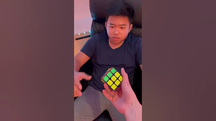 Can you solve a 2 move Rubik’s cube scramble? 🤔
