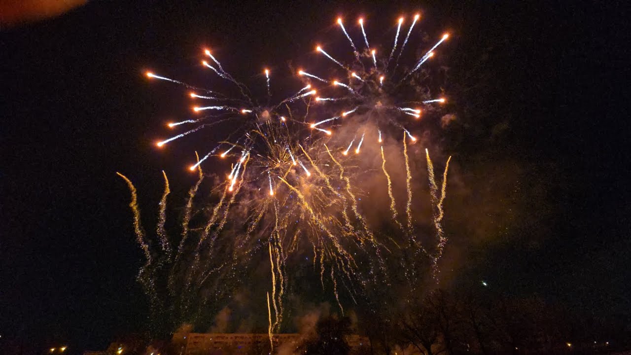 Feuerwerksshow Pyro-Rob in der Silberhöhe in Halle (Saale)