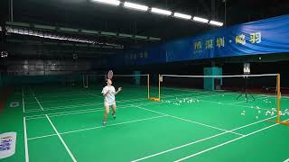 It Is Said That Playing Badminton Can Burn Calorie